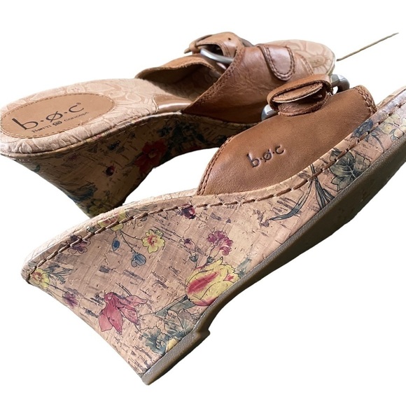 Boc Born Concepts Buckle Leather Floral Cork Mule Wedge Sandals Size 9 - Picture 1 of 11